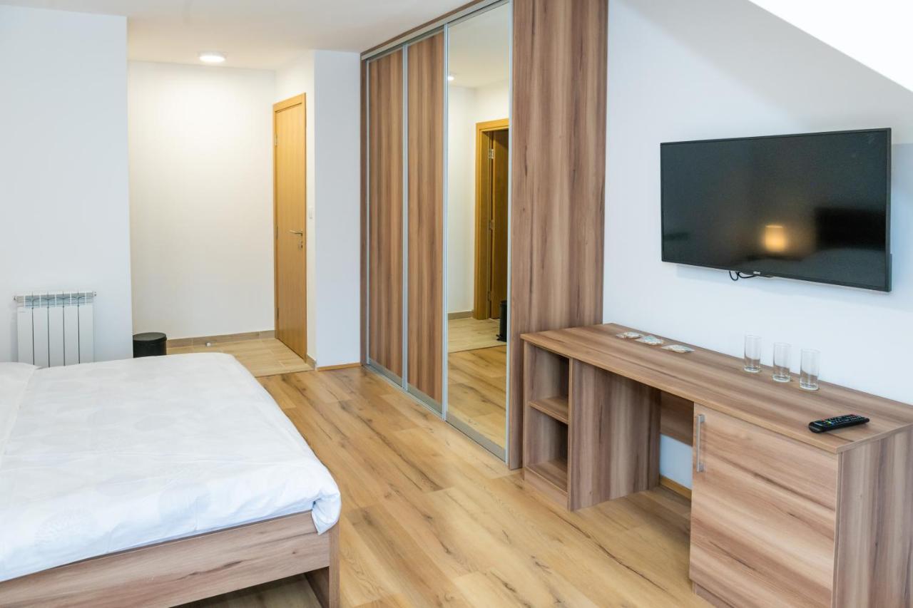 Guest House Alte โคลาชิน ภายนอก รูปภาพ