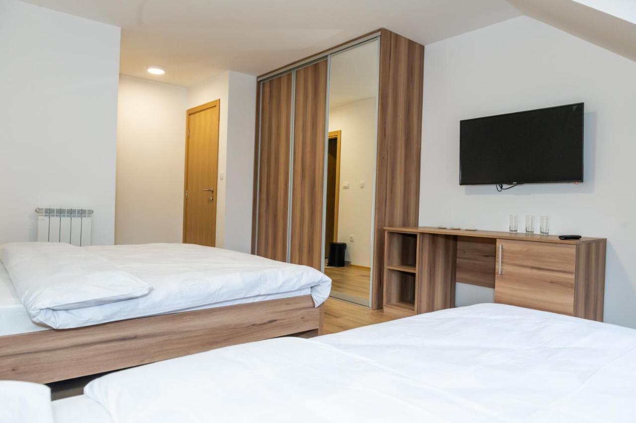 Guest House Alte โคลาชิน ภายนอก รูปภาพ
