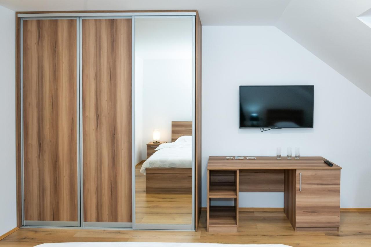 Guest House Alte โคลาชิน ภายนอก รูปภาพ